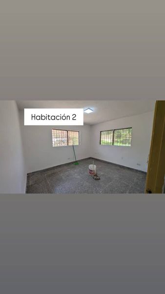 Miniatura 12